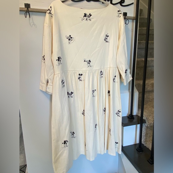 Disney Cream and Black Dress - Picture 2 of 6